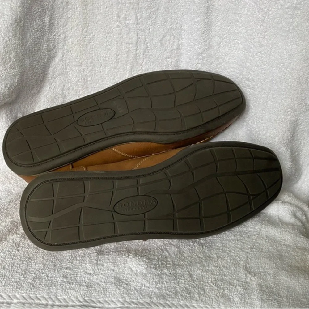 Sonoma Shoes‎ Mens Size 12 med Slip On Loafer’s Has A Flaw Front